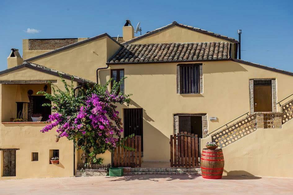 Masseria Del Vino Villa Loreto Aprutino Exterior foto