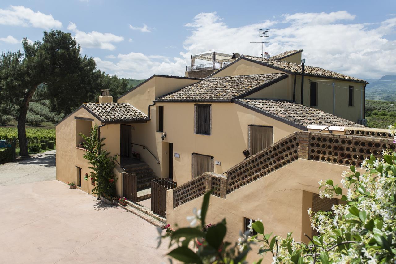 Masseria Del Vino Villa Loreto Aprutino Exterior foto